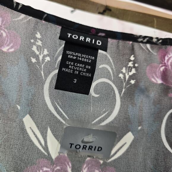Torrid Shirt Womens 3X 3 Blouse Black Purple Floral Sheer Topper Flared Sleeve - Picture 3 of 10